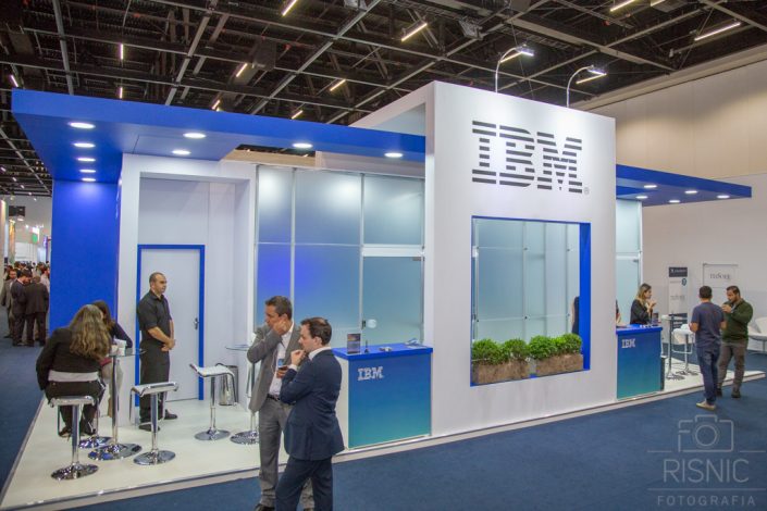Nesta Fotografia Corporativa temos o Stand da IBM na Feira Futurecom, realizado no São Paulo Expo em Outubro de 2018